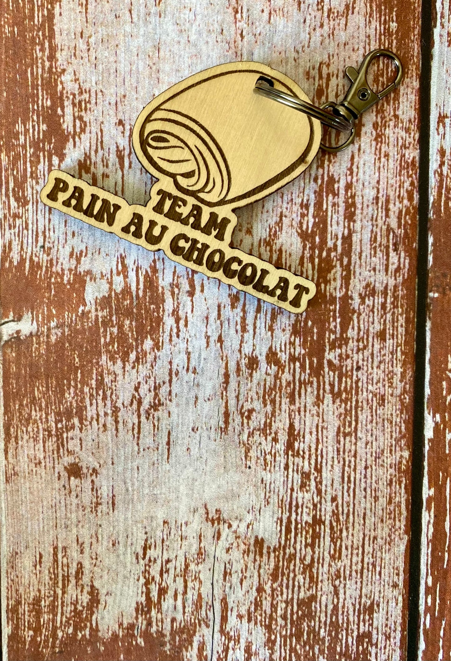 Porte-clés TEAM PAIN AU CHOCOLAT Personnalisé | Cadeau Gourmand Bois Gravé | Grav' & Vous