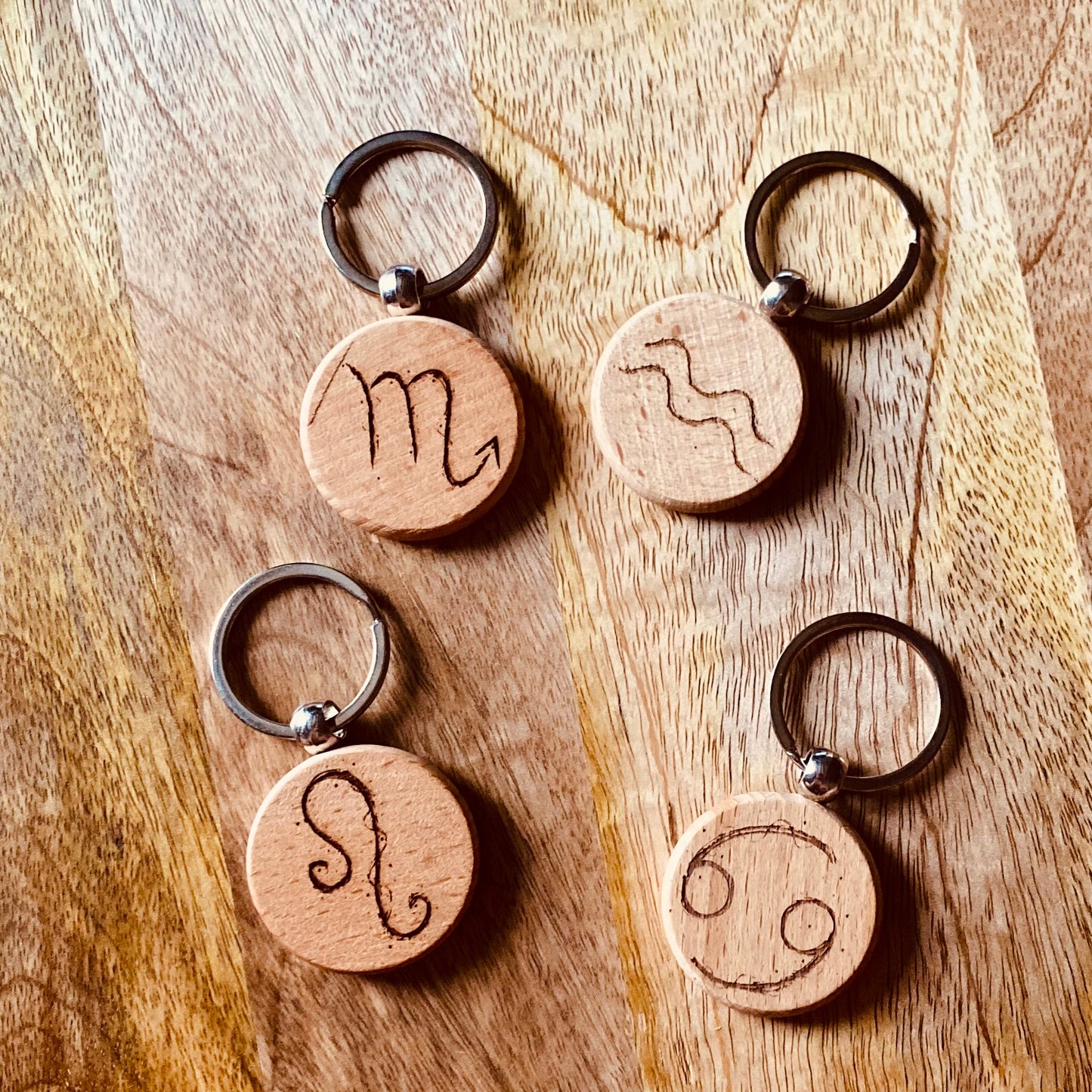 Porte-clés bois | Signe astrologique | Grav' & Vous