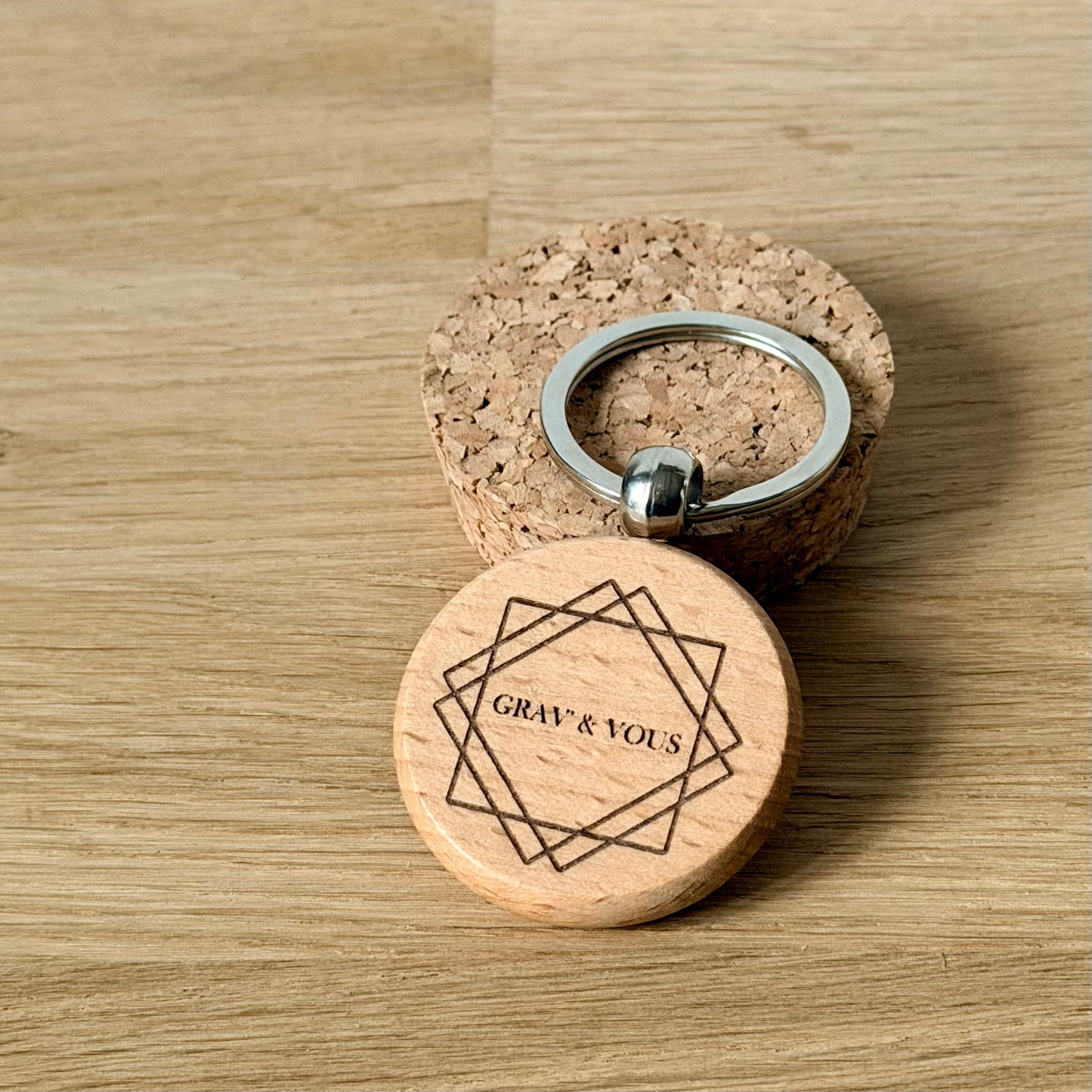 Porte-clés rond en bois | Personnalisable | Grav' & Vous