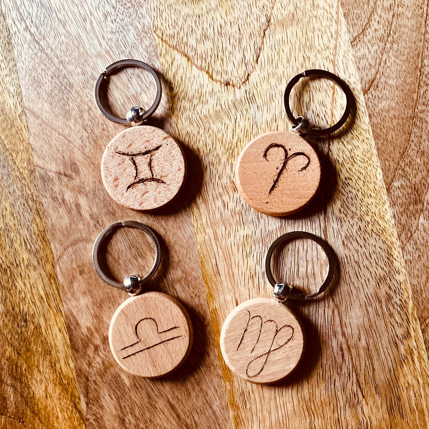 Porte-clés bois | Signe astrologique | Grav' & Vous