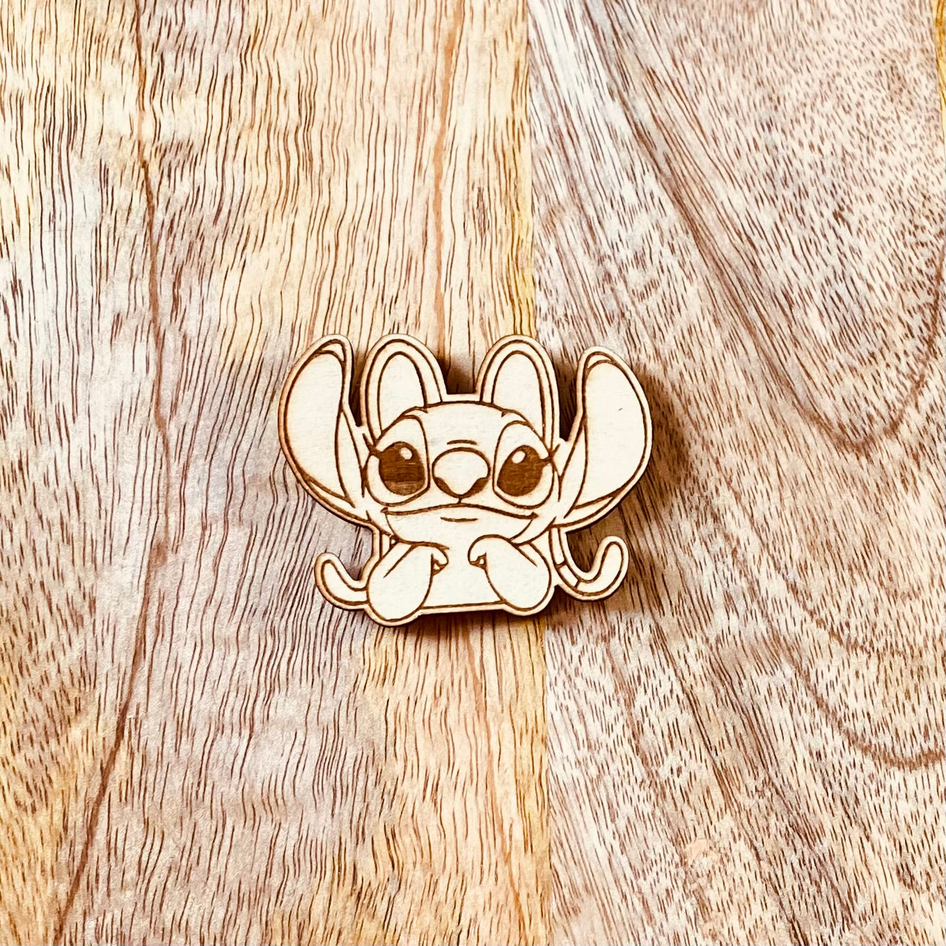 Magnet en bois gravé | Angel | Grav' & Vous