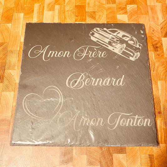 Plaque funéraire en ardoise personnalisée – 30x30 cm
