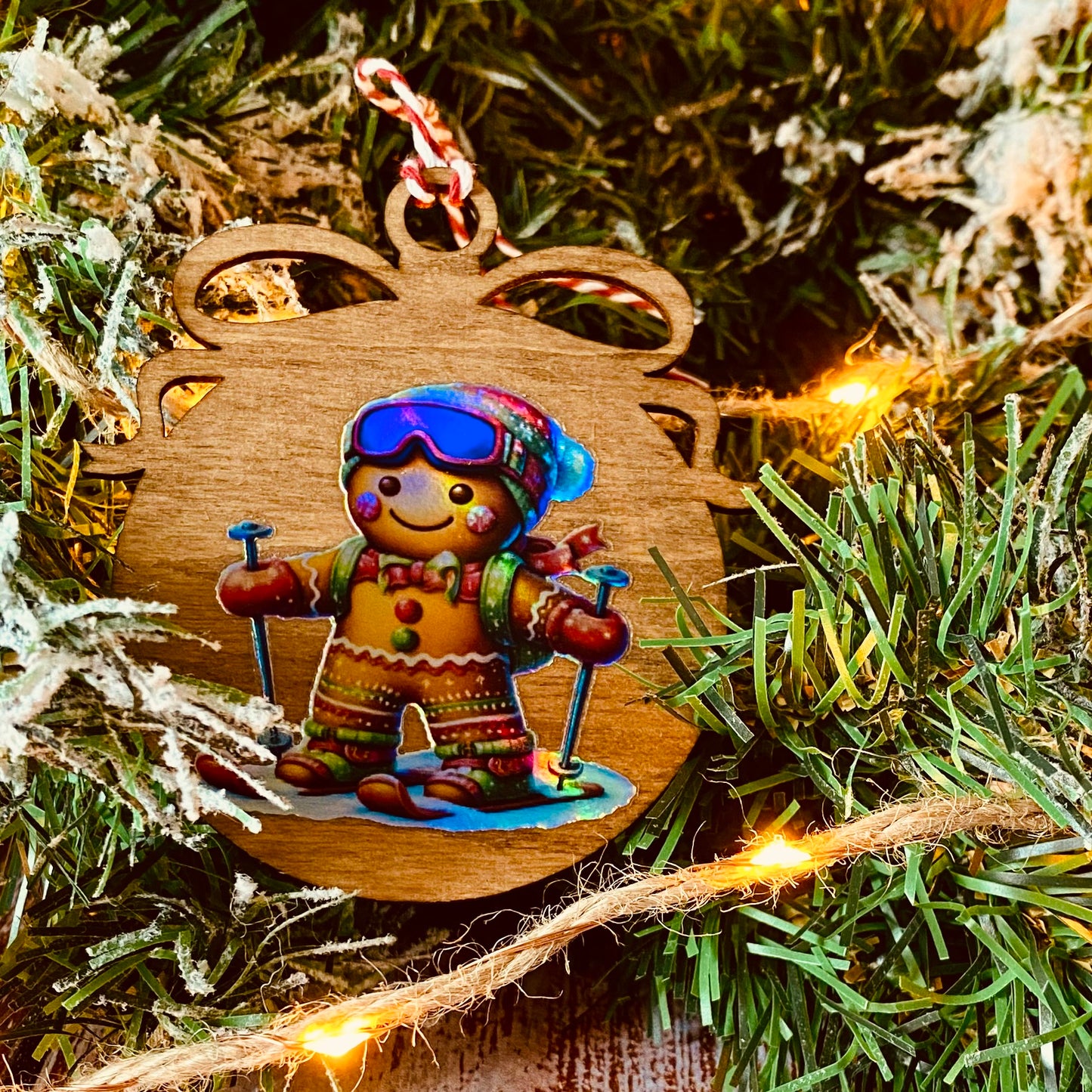 NOËL | Boule de Noël en bois | Holographique ☕🎄 | Grav' & Vous