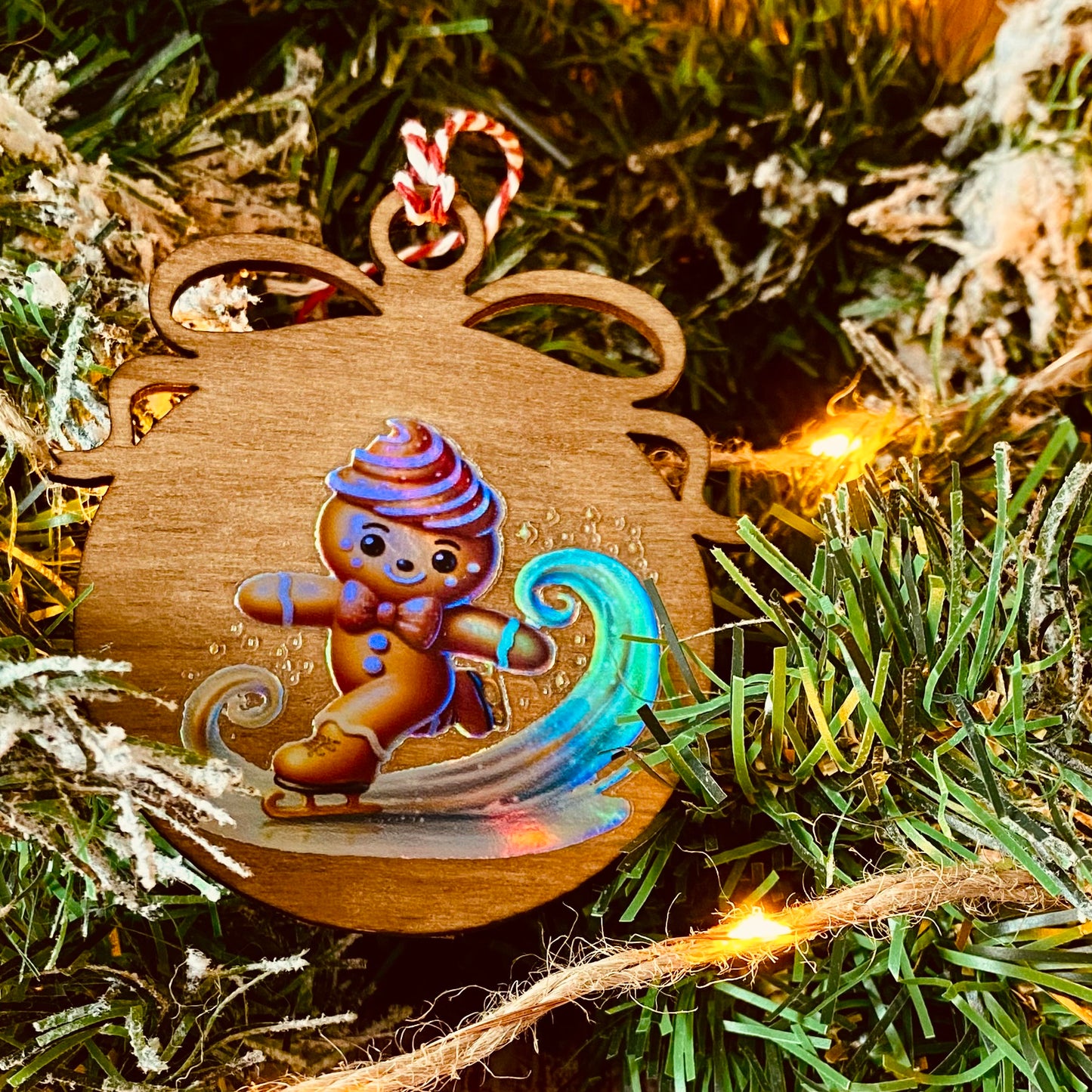 NOËL | Boule de Noël en bois | Holographique ☕🎄 | Grav' & Vous