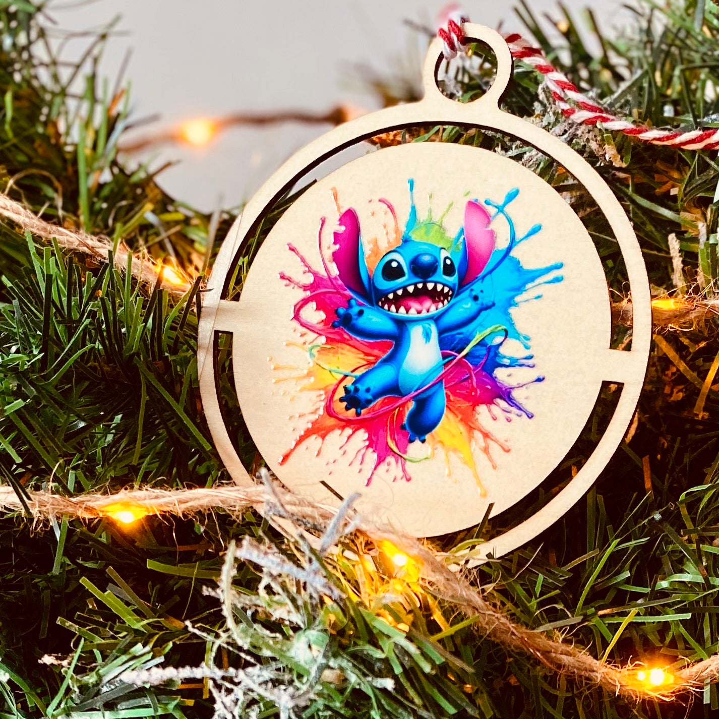 NOËL | Boule Noël Stitch | Grav' & Vous