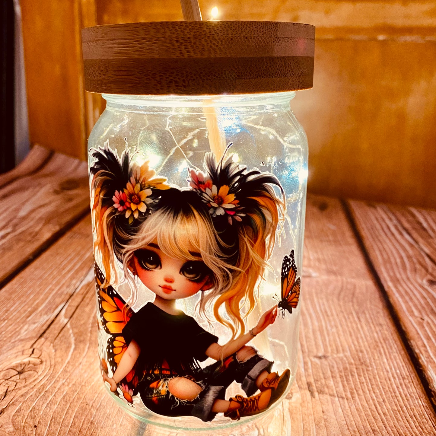 Verre à paille “Fée Papillon” | 400ml, couvercle & paille bambou | Grav' & Vous