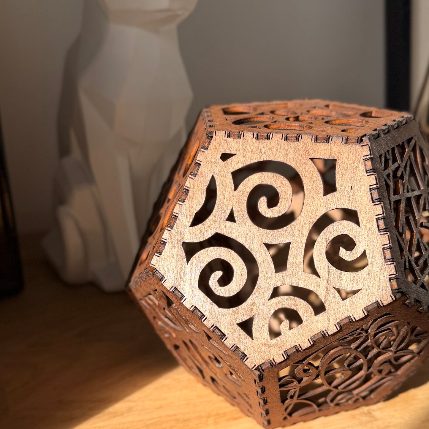 Lampe Dodécaèdre | Lampe de table | Grav' & Vous