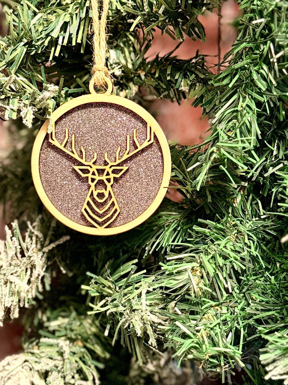 Boule de Noël en bois | Renne | Grav' & Vous