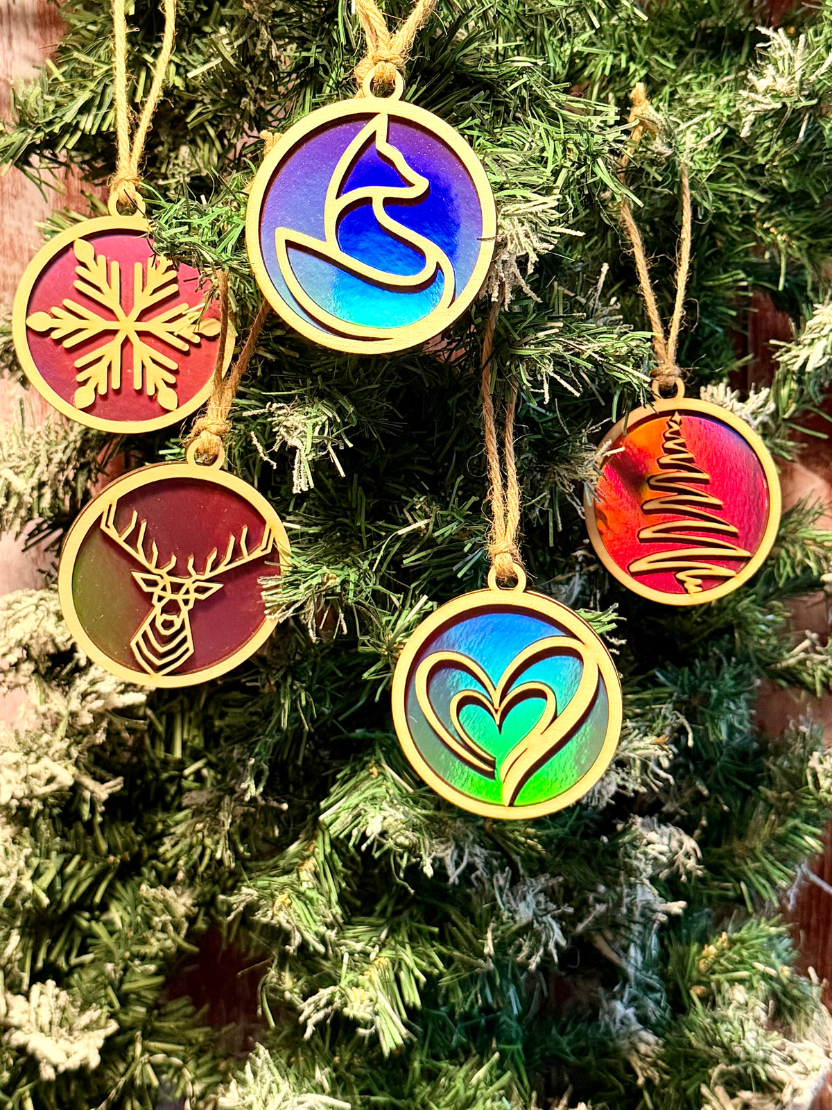 Pack 5 boules de Noël en bois et holographique | Grav' & Vous